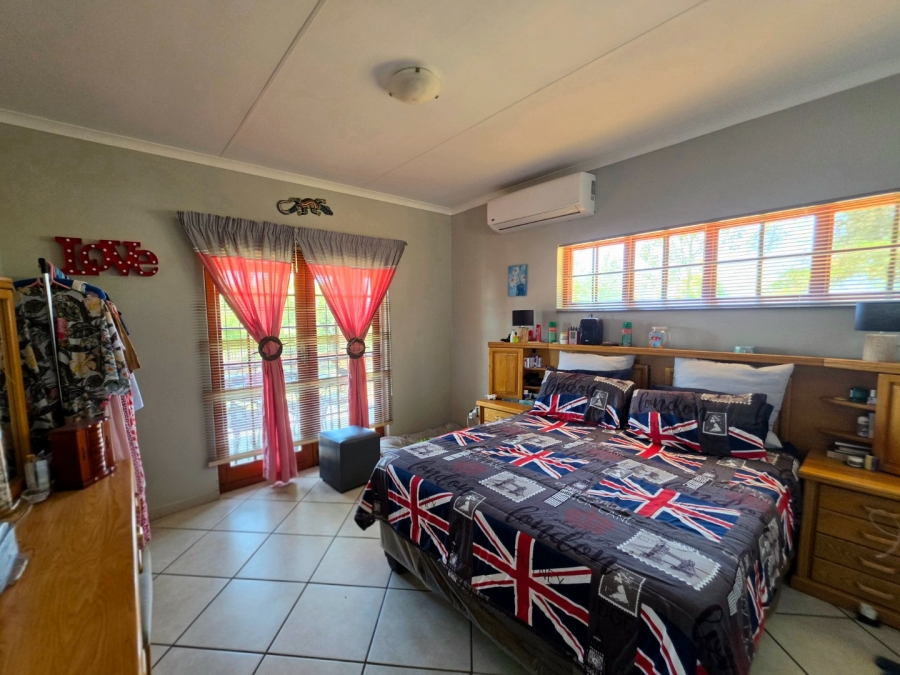2 Bedroom Property for Sale in Upington Rural Northern Cape